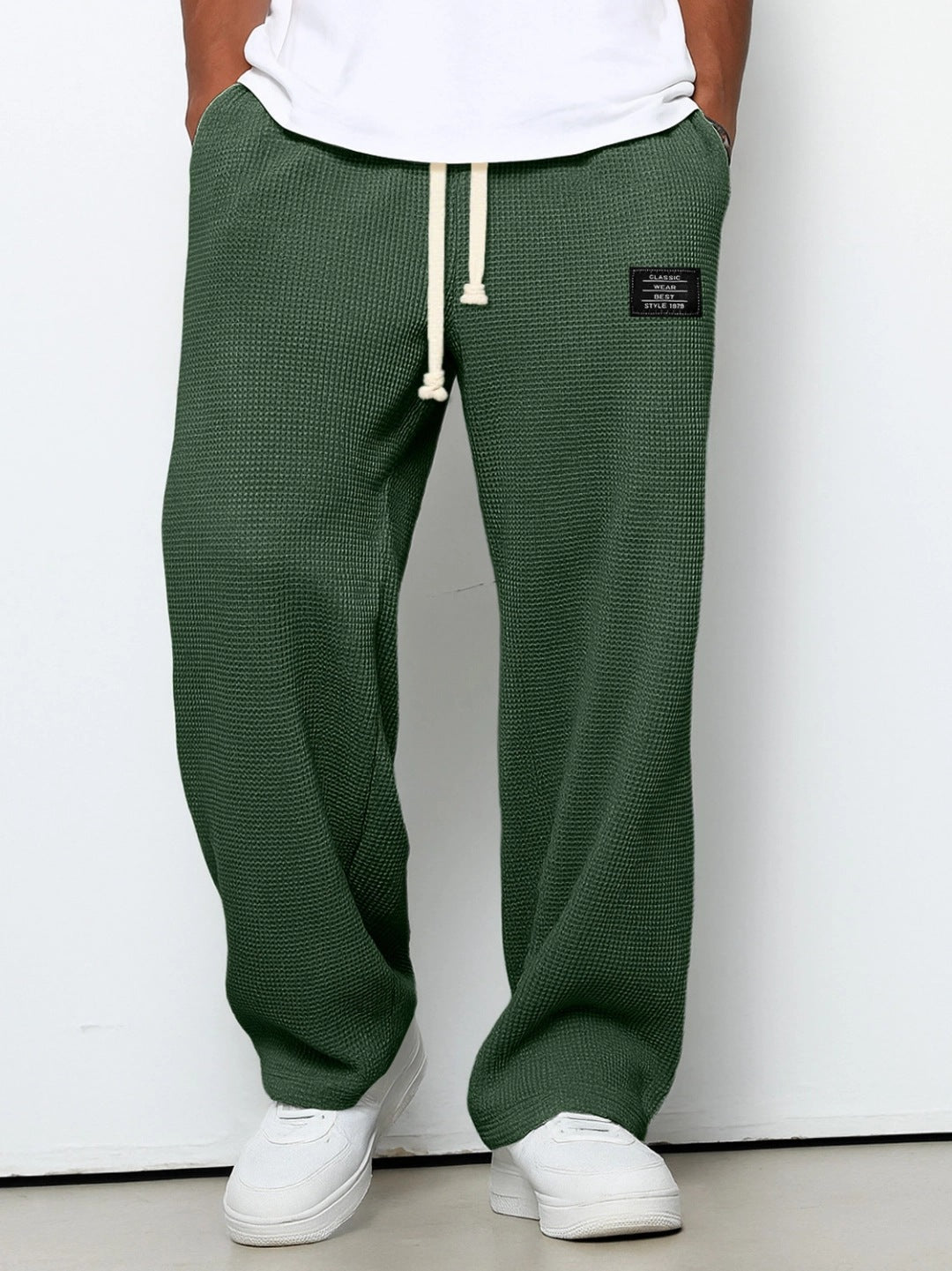 Lässige Herren Freizeit- und Sporthose mit Kordelzug & Taschen